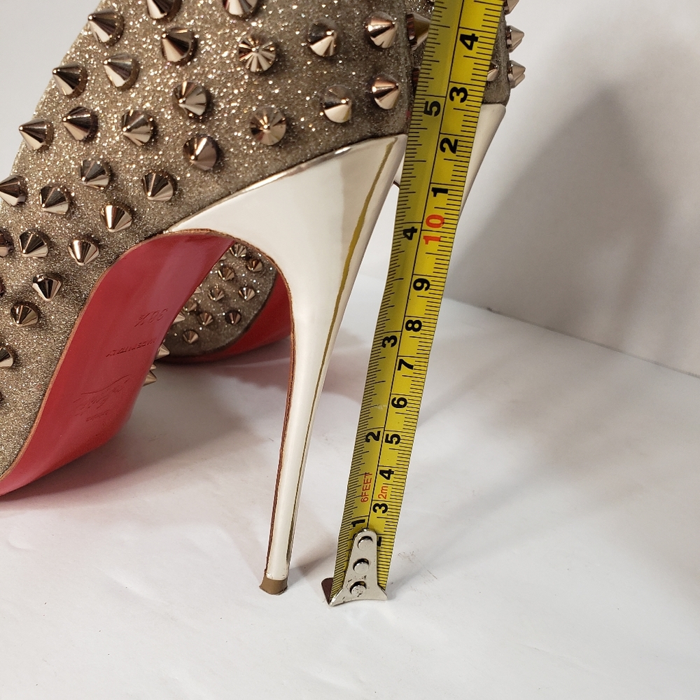 🎉HP🎉4.3.21🎉Silver glitter studded 120 pumps - Picture 10 of 13